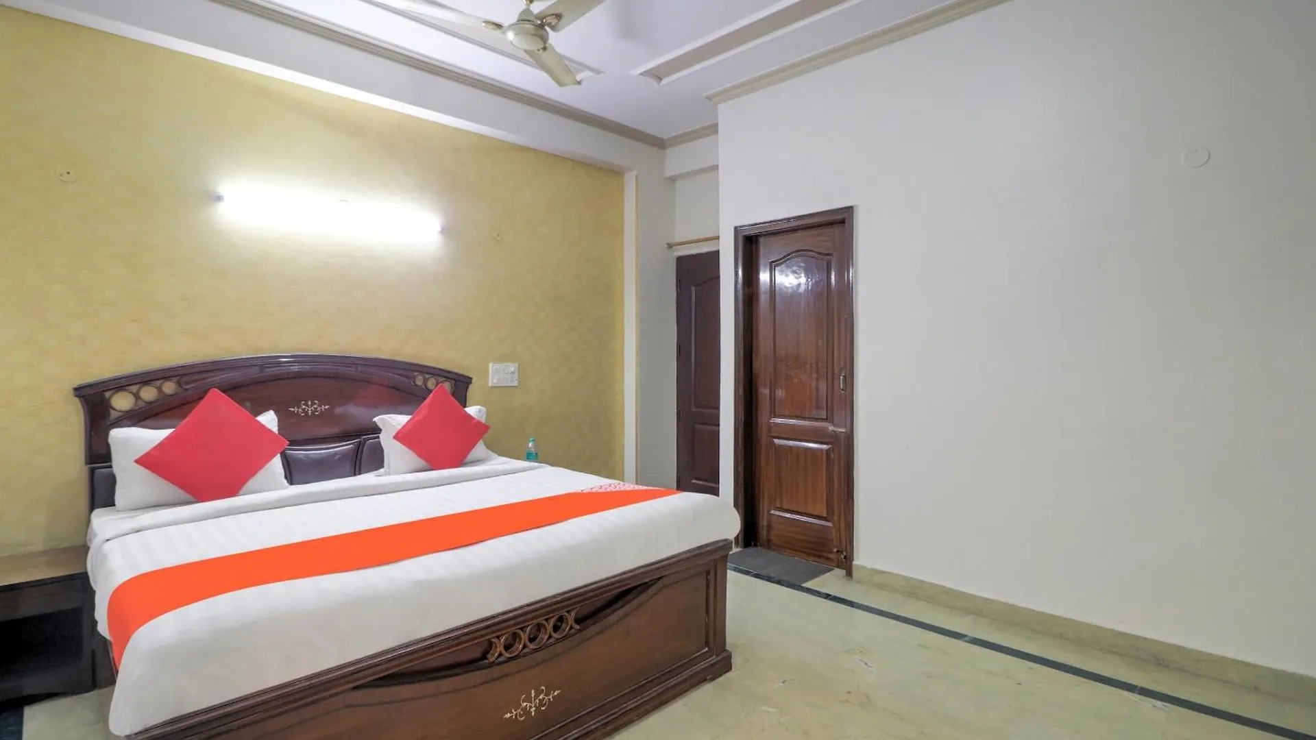 Hotel O Classy Inn New Delhi