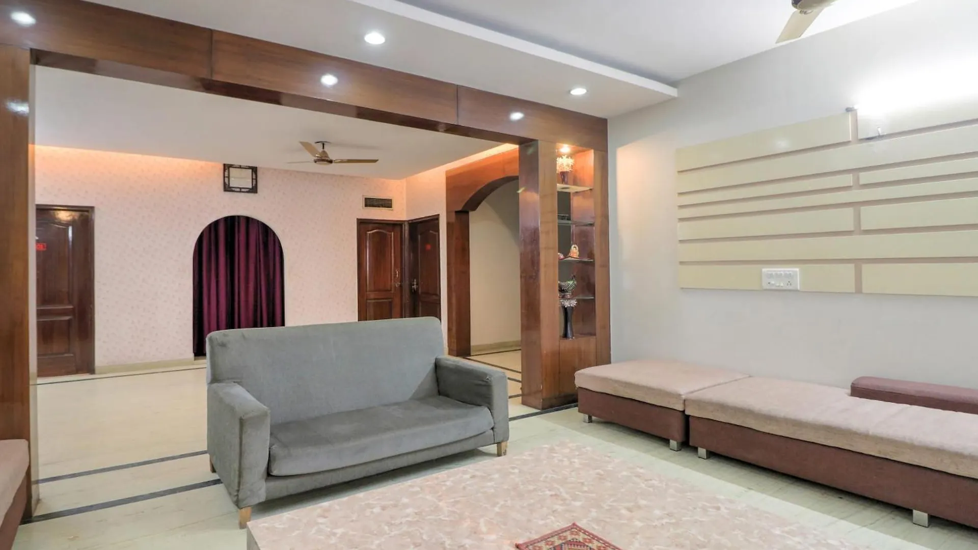 Hotel O Classy Inn New Delhi