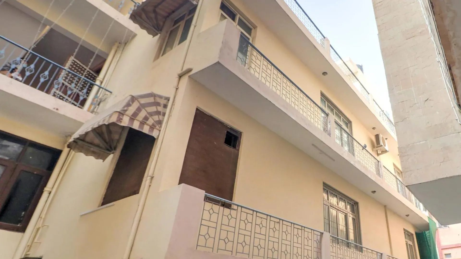 Hotel O Classy Inn New Delhi